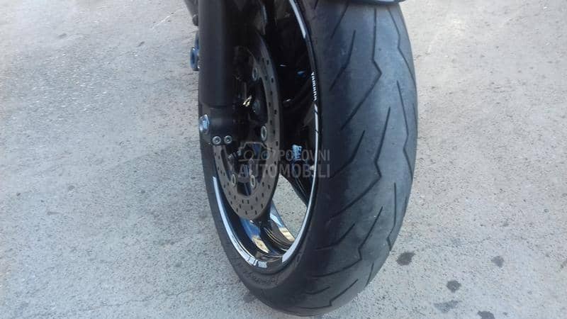 Yamaha YZF R6