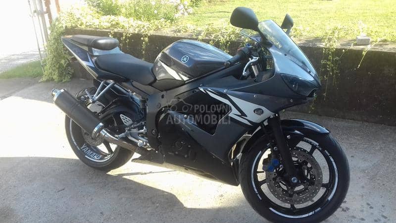 Yamaha YZF R6