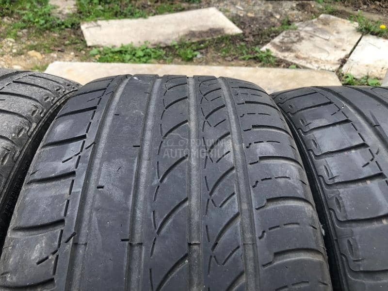 Imperial 235/35 R19 Letnja