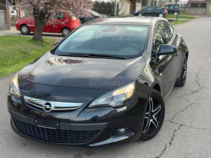 Opel Astra J GTC 1.4 Turbo