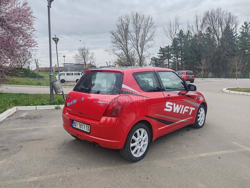 Suzuki Swift 1.5 GT