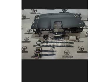 tabla aerbag pojasevi za Toyota Corolla od 2014. do 2025. god.