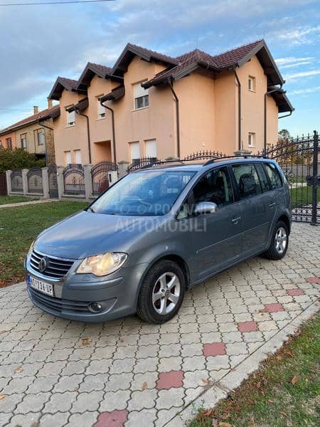 Volkswagen Touran 1.9 TDI / HIGHLINE