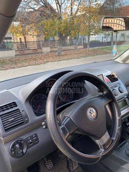 Volkswagen Touran 1.9 TDI / HIGHLINE