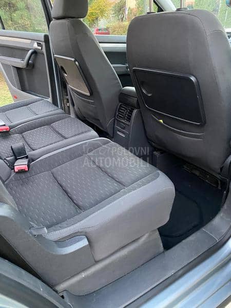 Volkswagen Touran 1.9 TDI / HIGHLINE