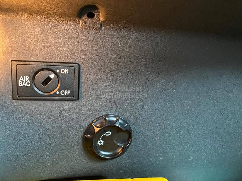 Volkswagen Touran 1.9 TDI / HIGHLINE