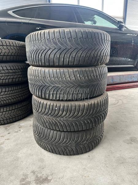 Hankook 205/55 R16 Zimska