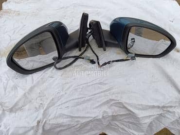 Retrovizori levi i desni za Renault Megane od 2016. do 2024. god.