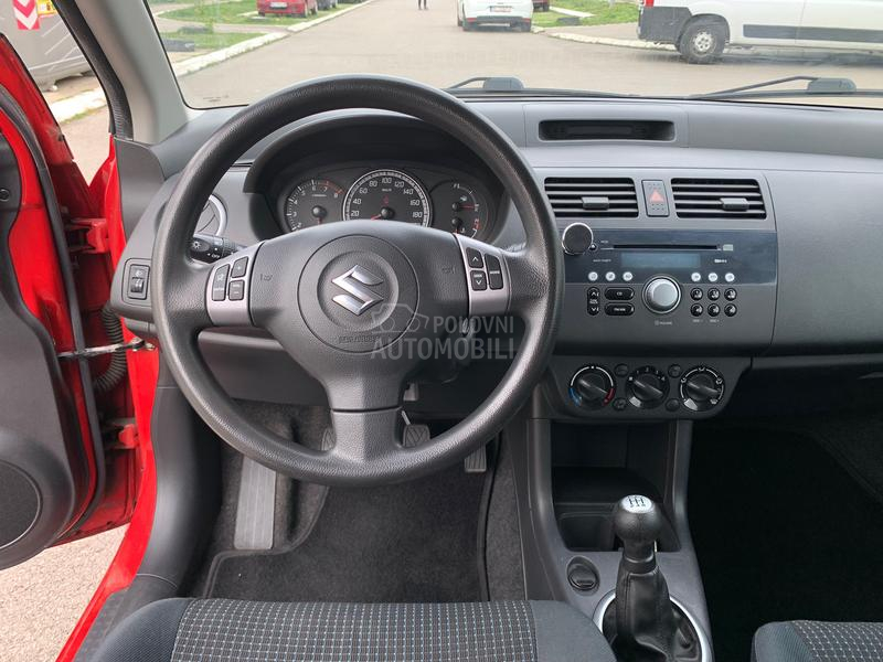 Suzuki Swift 1.3