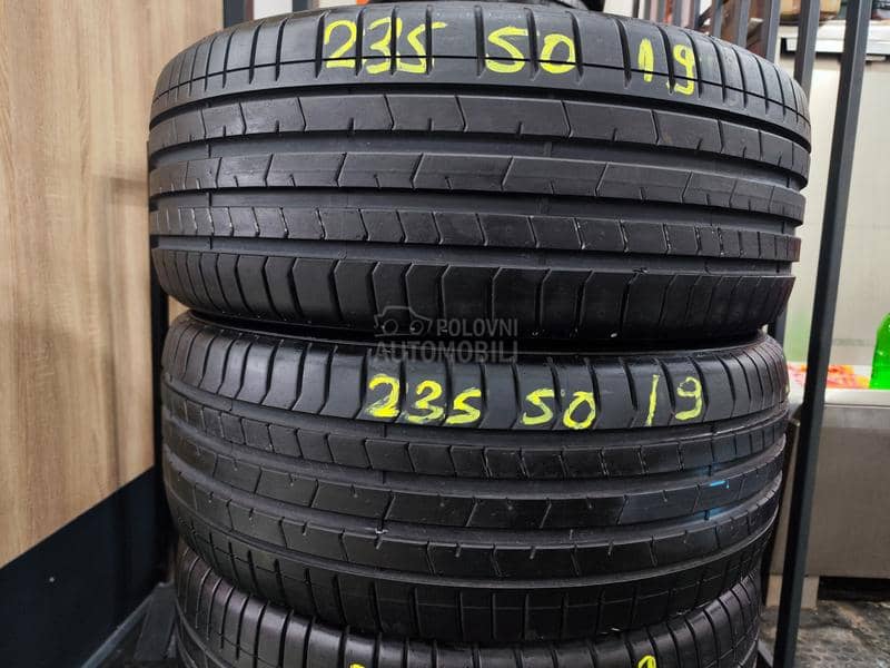 Pirelli 255/45 R19 Letnja