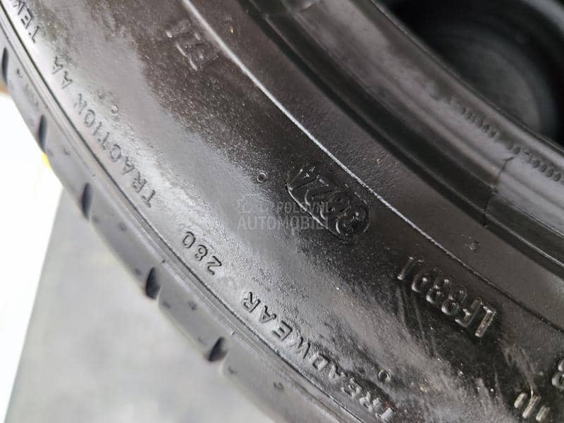 Pirelli 255/45 R19 Letnja