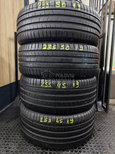 Pirelli 255/45 R19 Letnja