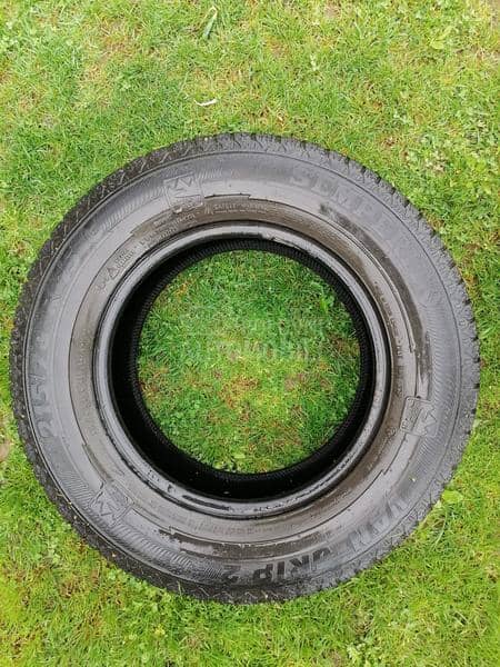 Semperit 215/70 R15 Zimska