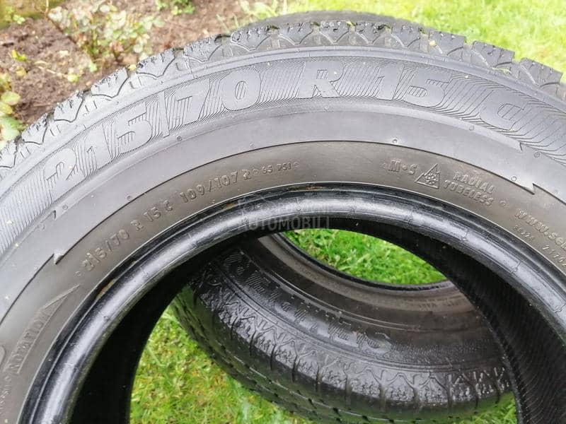 Semperit 215/70 R15 Zimska