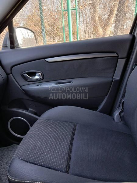 Renault Grand Scenic family