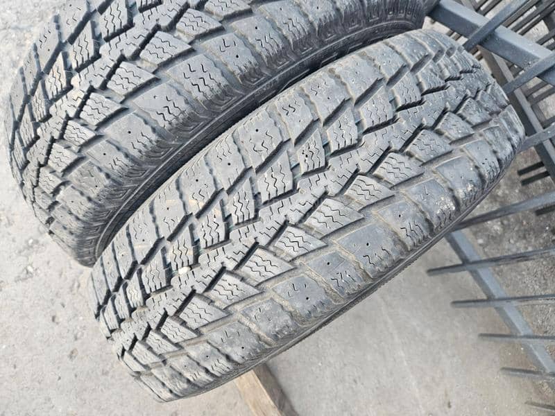 Kumho 215/70 R15 Sve sezone