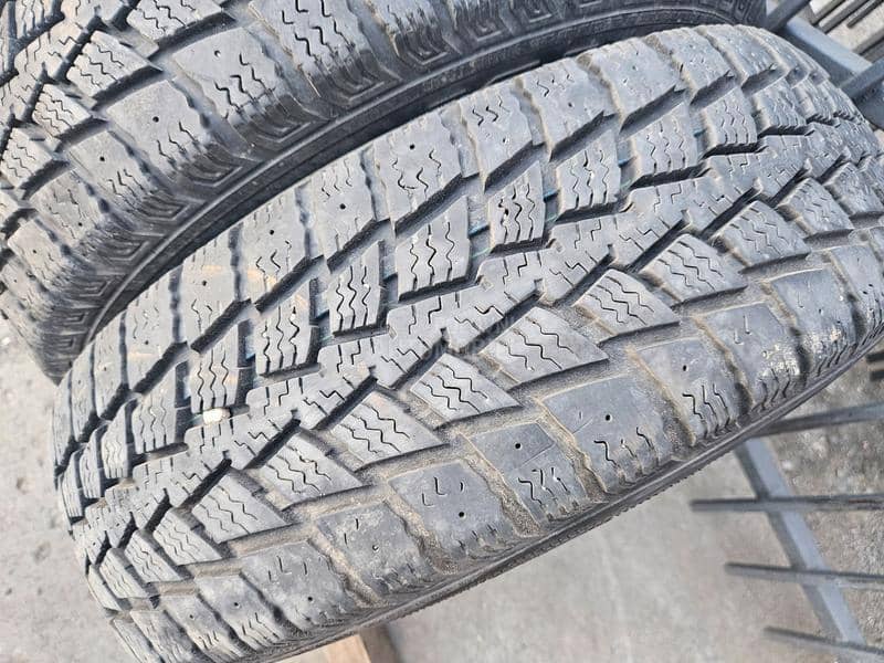 Kumho 215/70 R15 Sve sezone