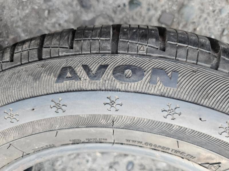 Avon 195/70 R15 Sve sezone