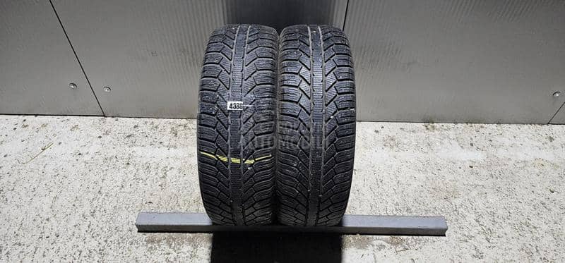 Semperit 215/60 R16 Zimska
