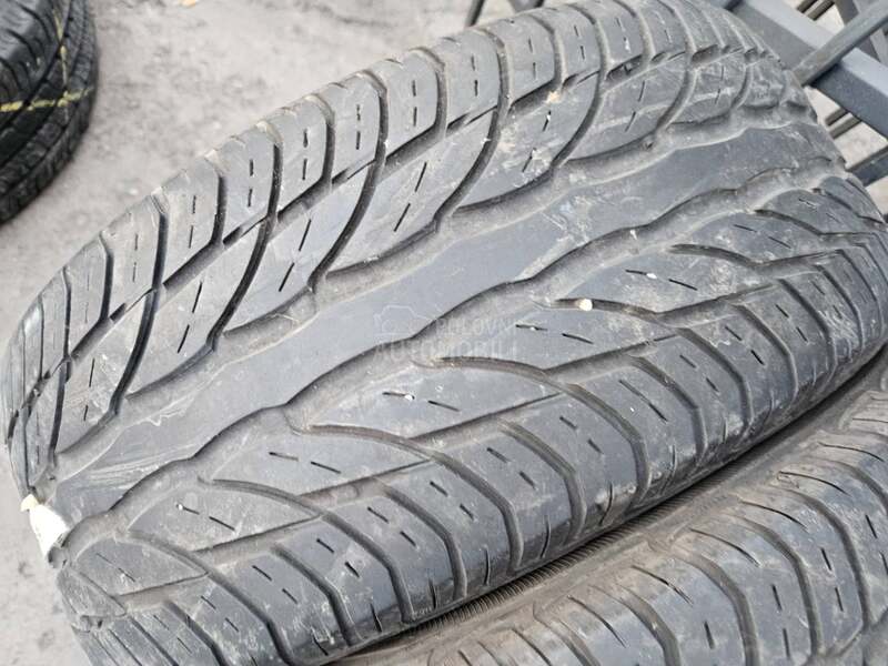 Uniroyal 225/60 R15 Letnja