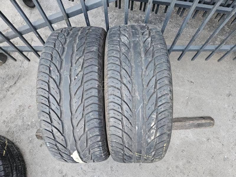 Uniroyal 225/60 R15 Letnja