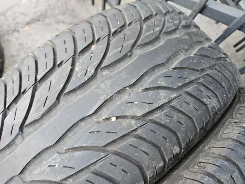 Uniroyal 225/60 R15 Letnja