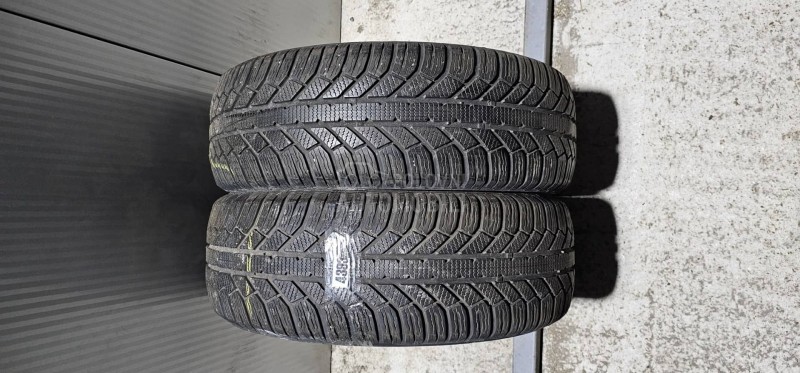 Semperit 215/60 R16 Zimska