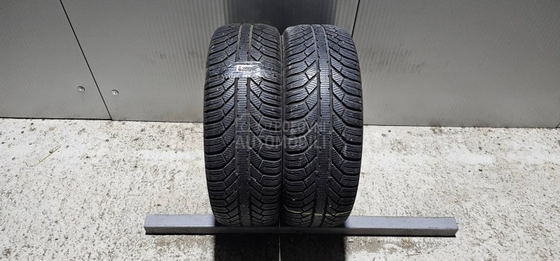 Semperit 215/60 R16 Zimska