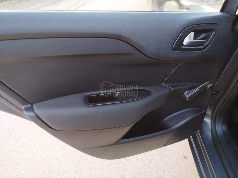 Citroen C4 1.4i  u.v.o.z  C H