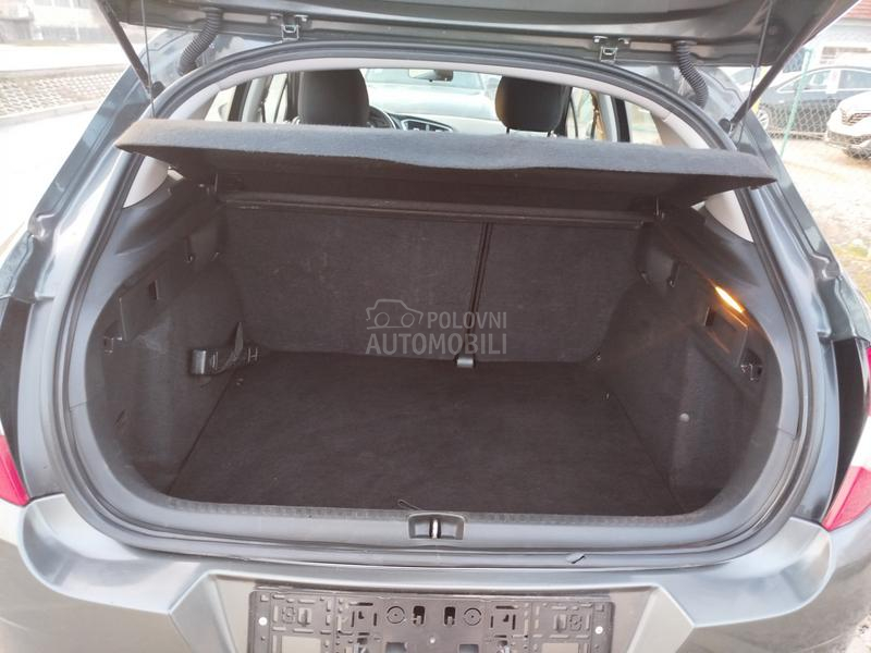 Citroen C4 1.4i  u.v.o.z  C H