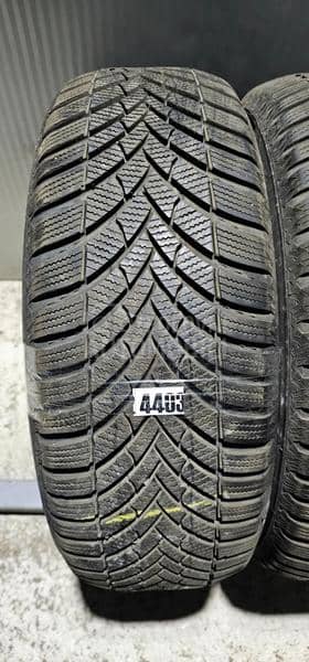 Semperit 215/60 R16 Zimska