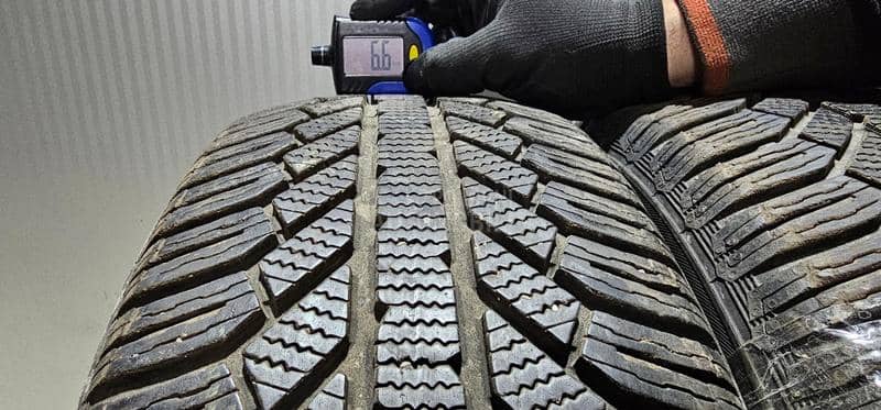 Semperit 215/60 R16 Zimska