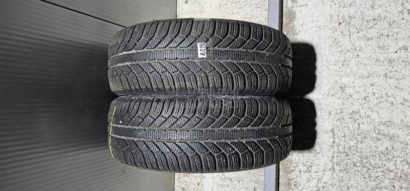 Semperit 215/60 R16 Zimska