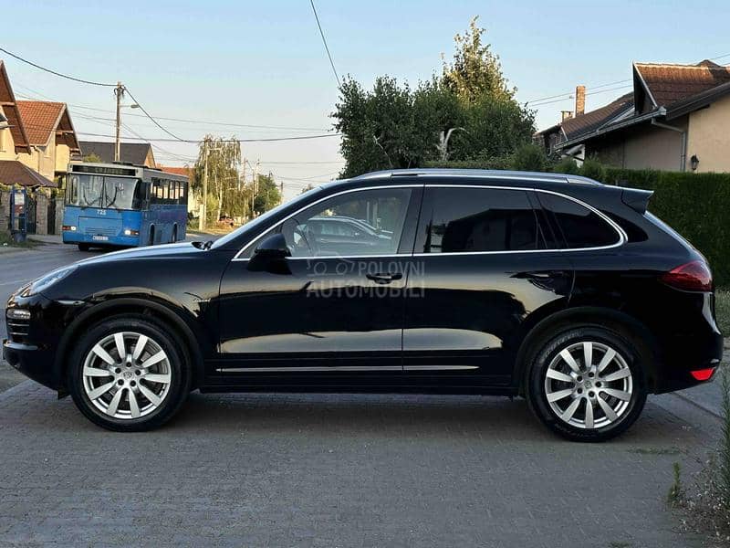 Porsche Cayenne 3,0  totalni ful nov