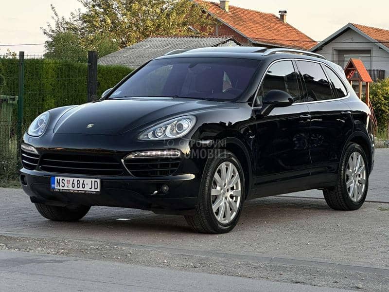 Porsche Cayenne 3,0  totalni ful nov