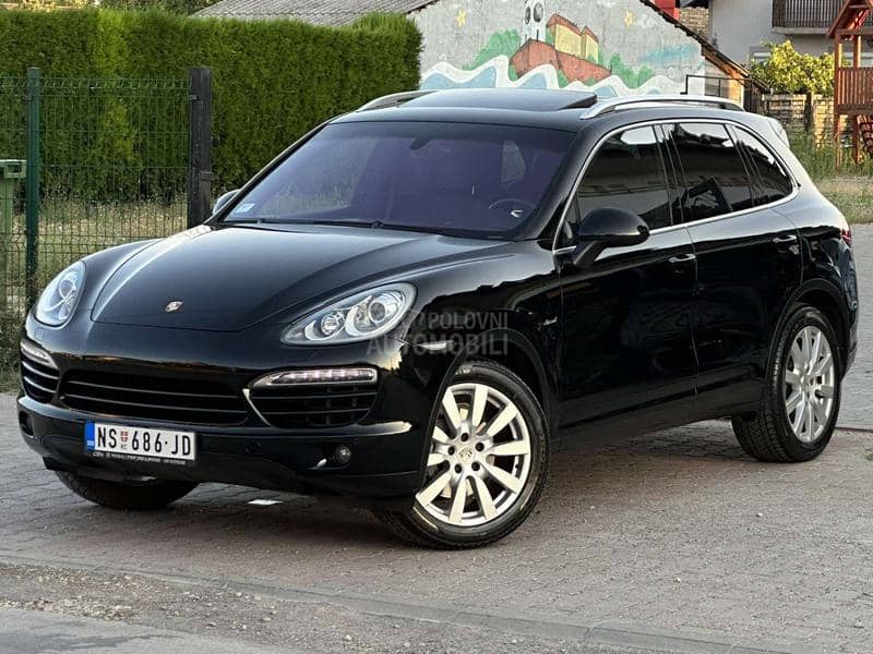 Porsche Cayenne 3,0  totalni ful nov