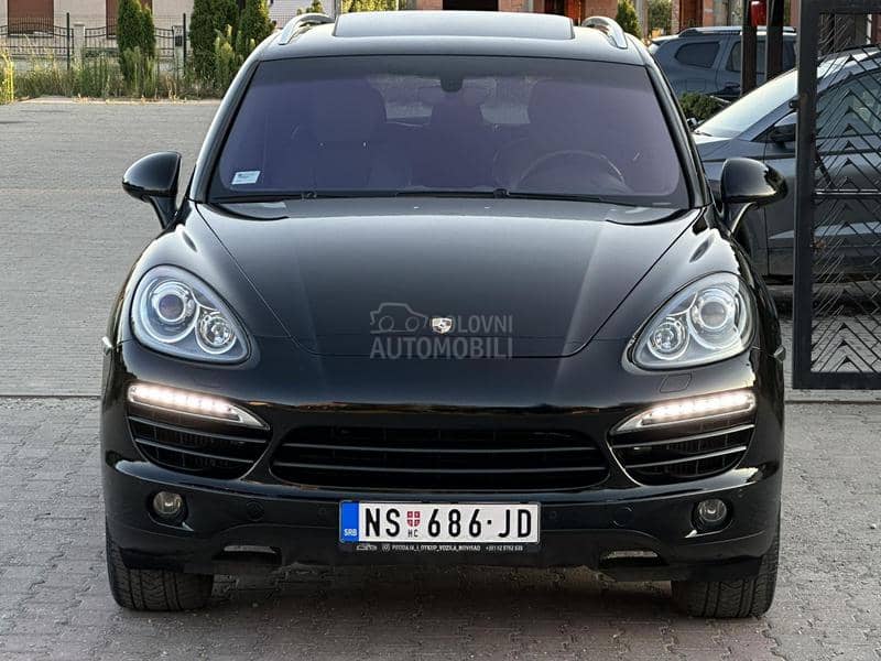 Porsche Cayenne 3,0  totalni ful nov