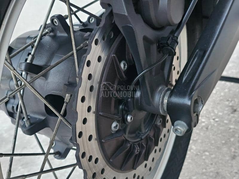 Yamaha XTZ 1200 Super Tenere
