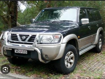 Nissan Patrol 2003. god. -  kompletan auto u delovima