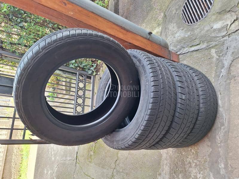 Continental 205/65 R16 Zimska