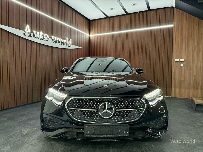 Mercedes Benz E 300 e 4m AMG PANO