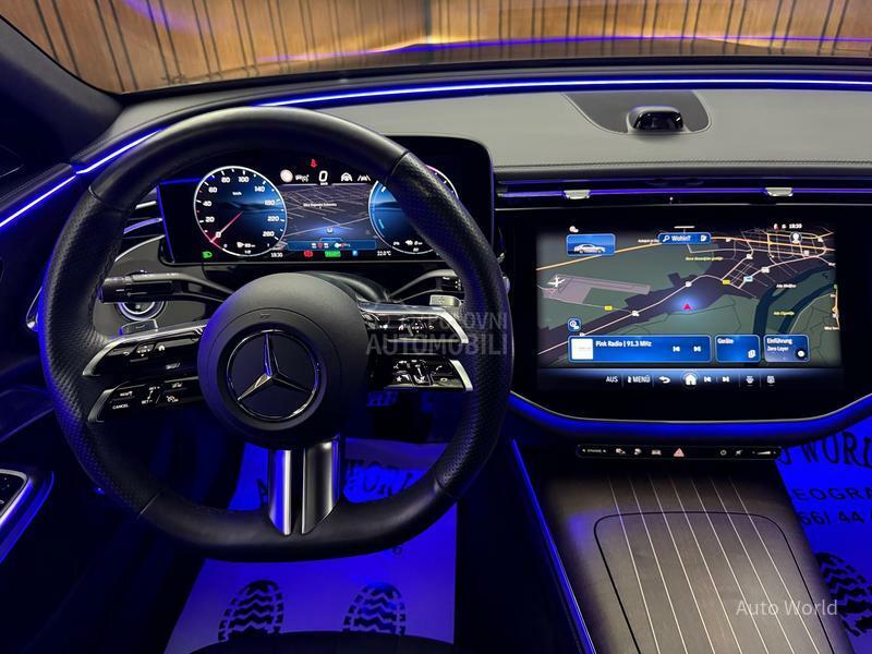 Mercedes Benz E 300 e 4m AMG PANO