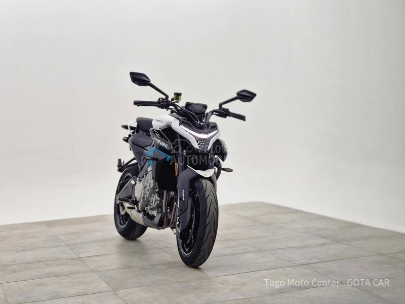CFMOTO 675NK-DOSTUPAN