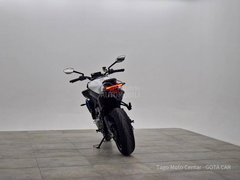 CFMOTO 675NK-DOSTUPAN