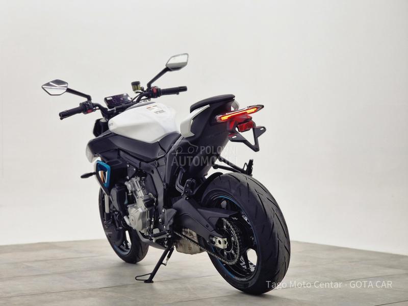 CFMOTO 675NK-DOSTUPAN