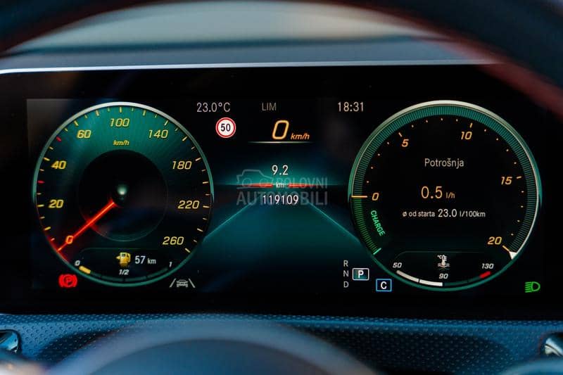 Mercedes Benz A 200 AMG/MULTIBEAM/MBUX