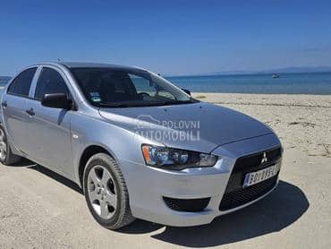 Mitsubishi Lancer 1.5i