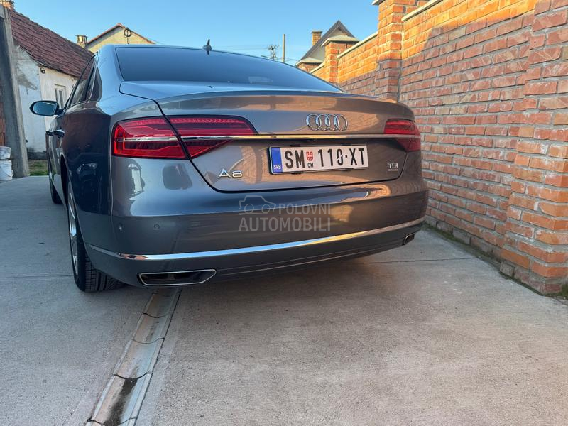Audi A8 3.0