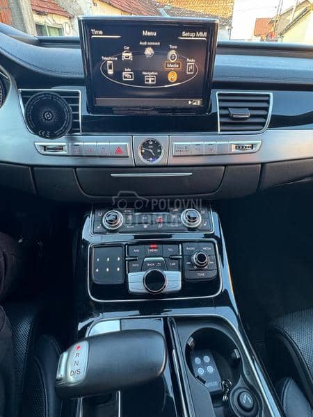 Audi A8 3.0