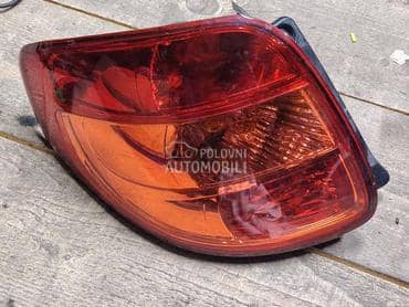 Levi far za Fiat Sedici